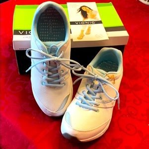 Vionic lace up sneakers with Orthaheel technology